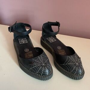 TUK Spiderweb Platform Sandals